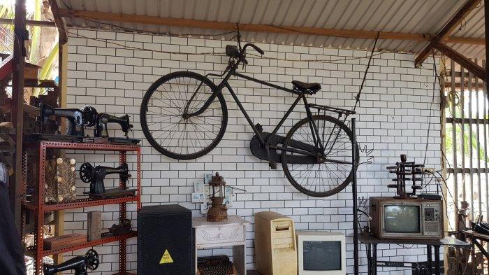 Barang Vintage di Rumah